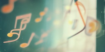 年轻时帅是哪首歌？