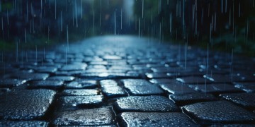 小雨半夜饿得慌出自哪首歌？